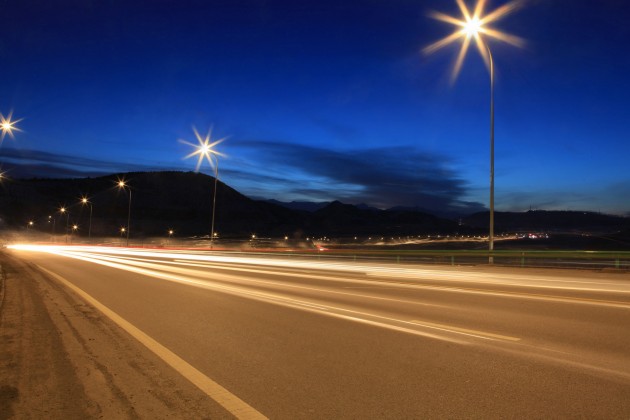 【新聞圖片】昕諾飛智能互聯LED道路照明進駐中國西部,總安裝數突破2萬套_1